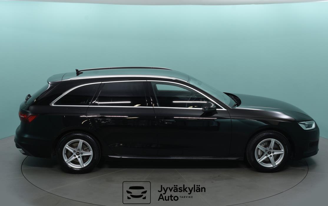Audi A4 2023