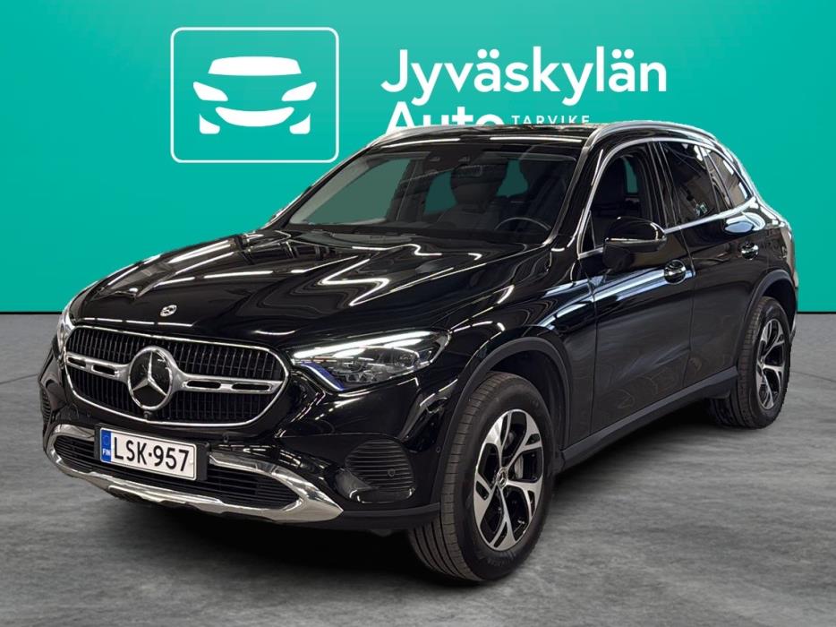 MERCEDES-BENZ GLC 2023