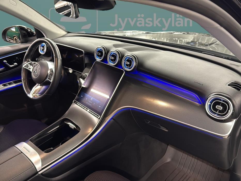 MERCEDES-BENZ GLC 2023