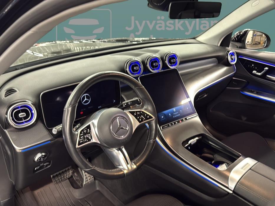 MERCEDES-BENZ GLC 2023