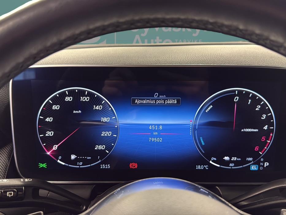 MERCEDES-BENZ GLC 2023