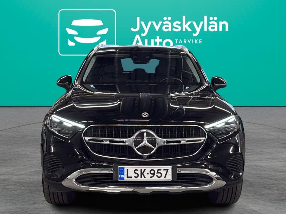 MERCEDES-BENZ GLC 2023