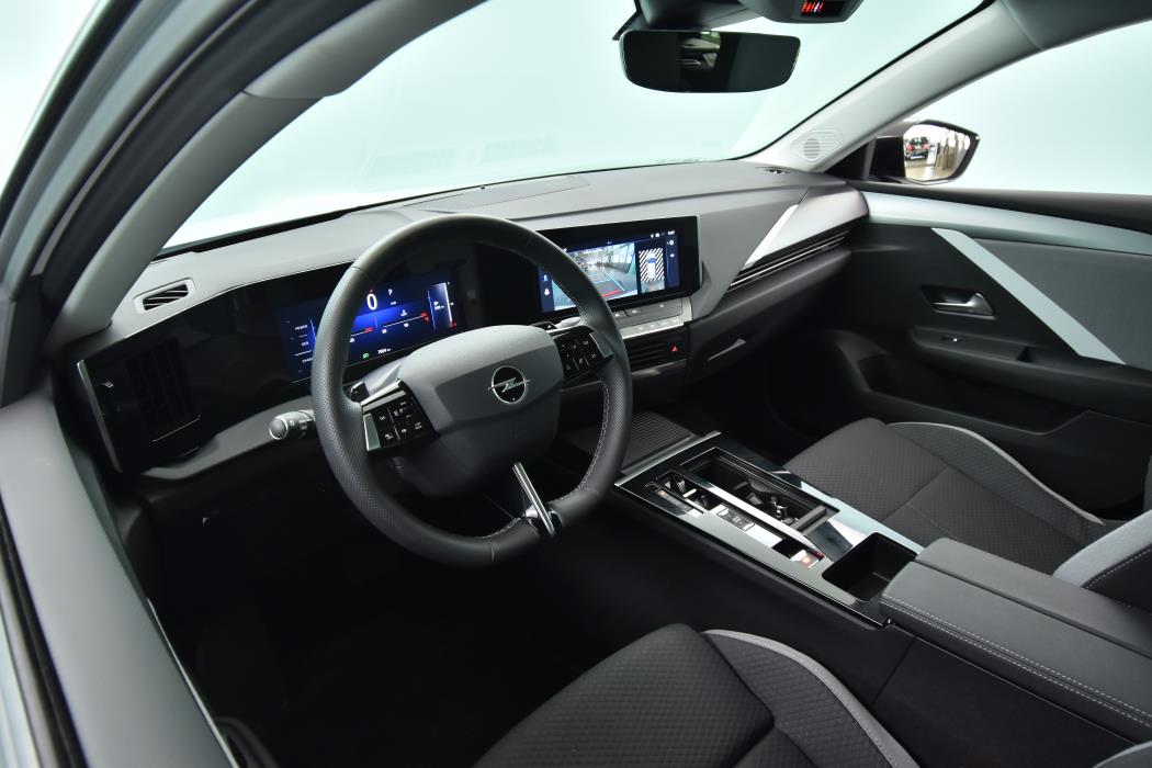 OPEL Astra 2024