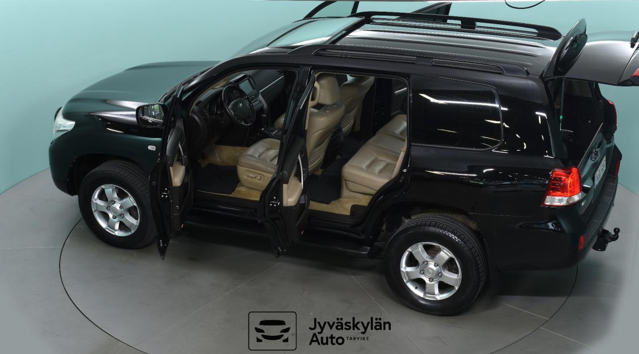 TOYOTA Land Cruiser V8 2008