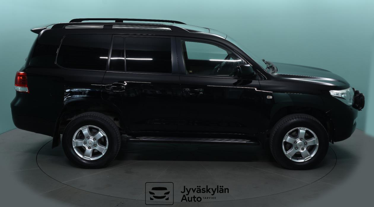 TOYOTA Land Cruiser V8 2008
