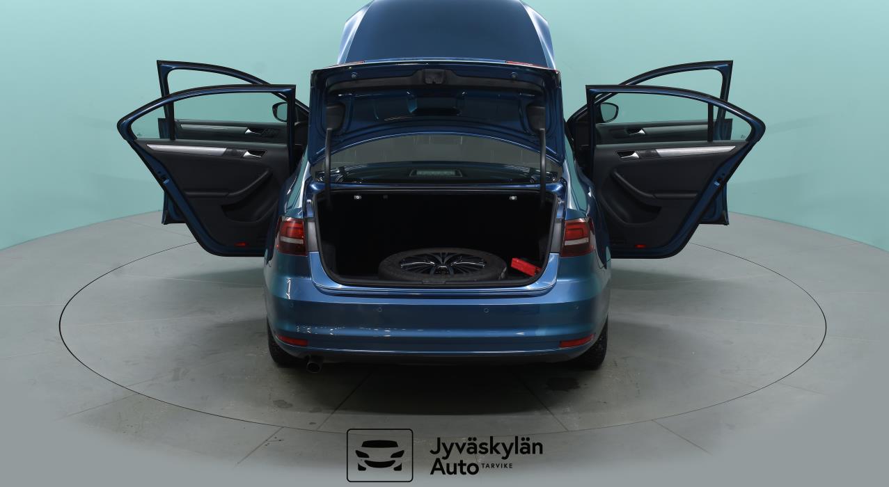 VOLKSWAGEN Jetta 2016