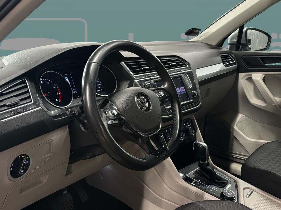 VOLKSWAGEN Tiguan 2017