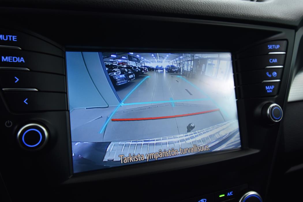 TOYOTA Avensis 2018