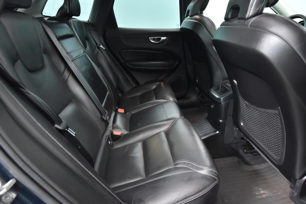 VOLVO XC60 2018