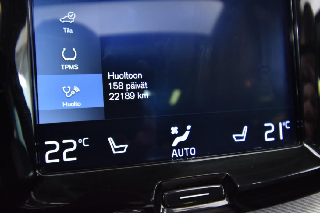 VOLVO XC60 2018