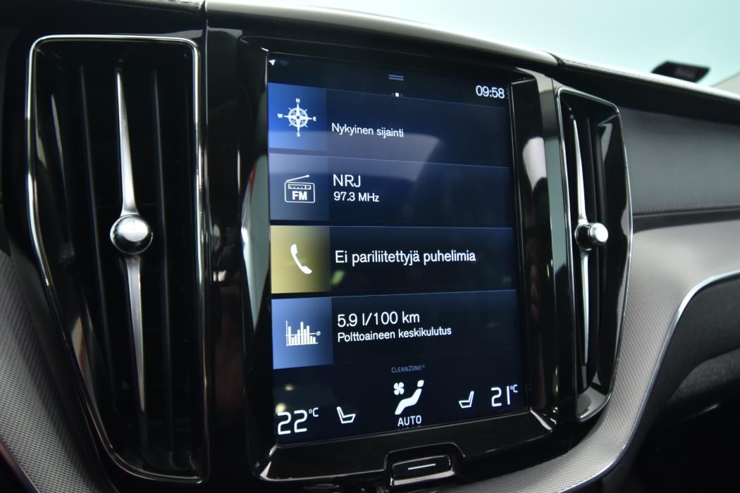 VOLVO XC60 2018