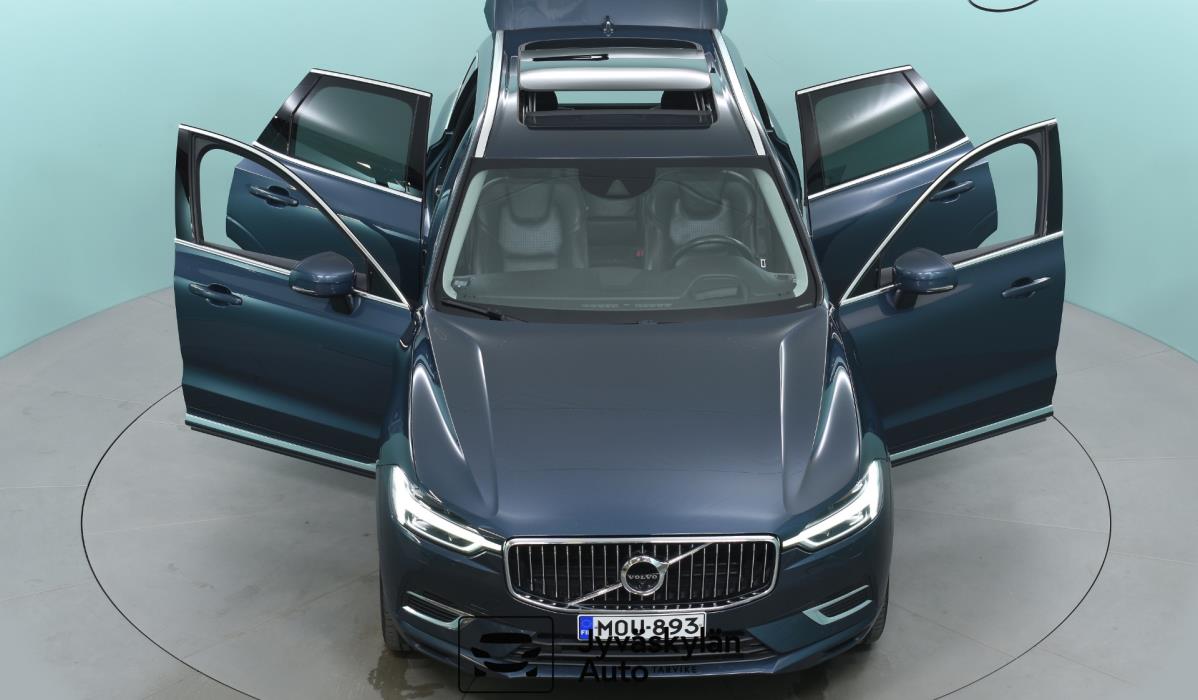 VOLVO XC60 2018