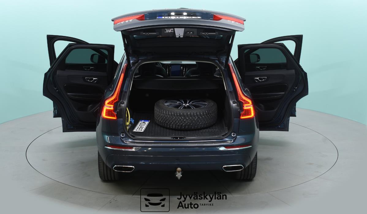 VOLVO XC60 2018
