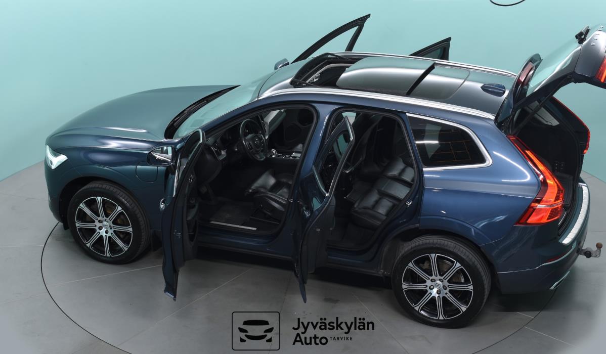 VOLVO XC60 2018