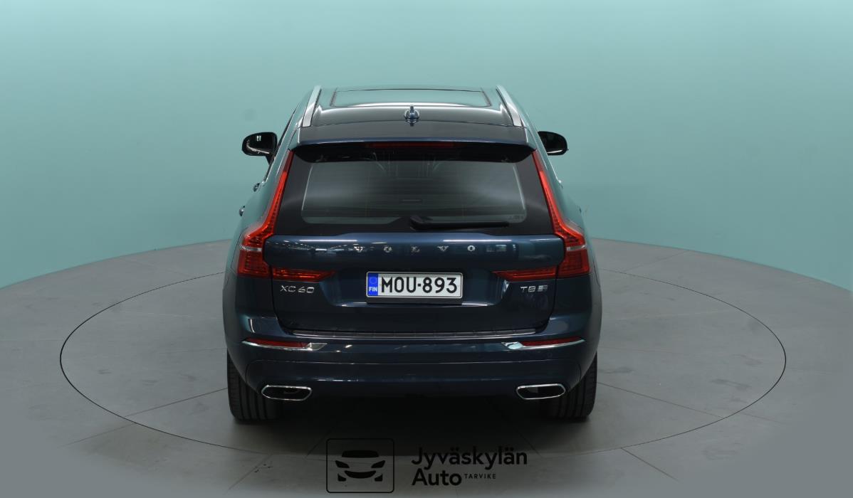VOLVO XC60 2018
