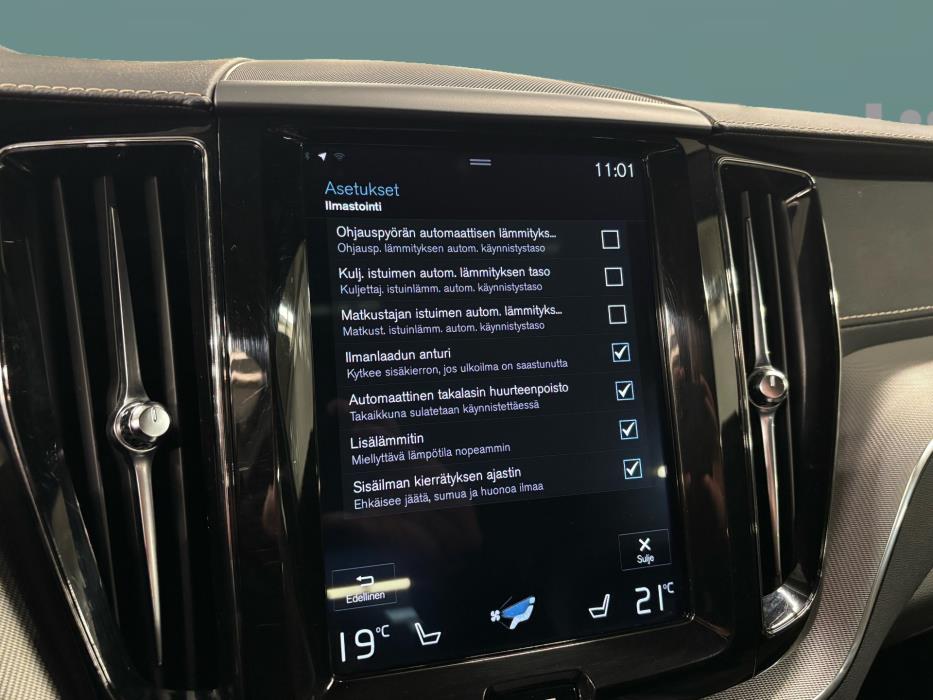 VOLVO XC60 2019