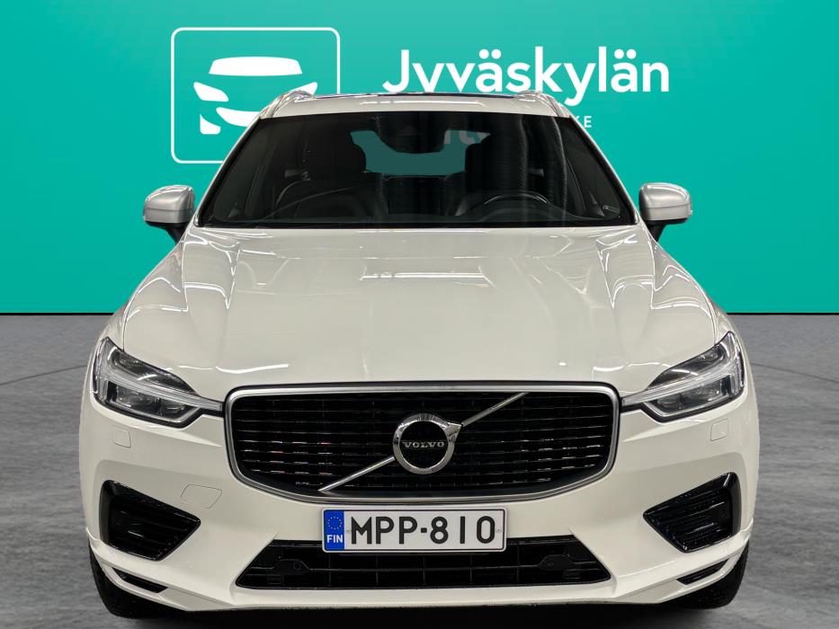 VOLVO XC60 2019
