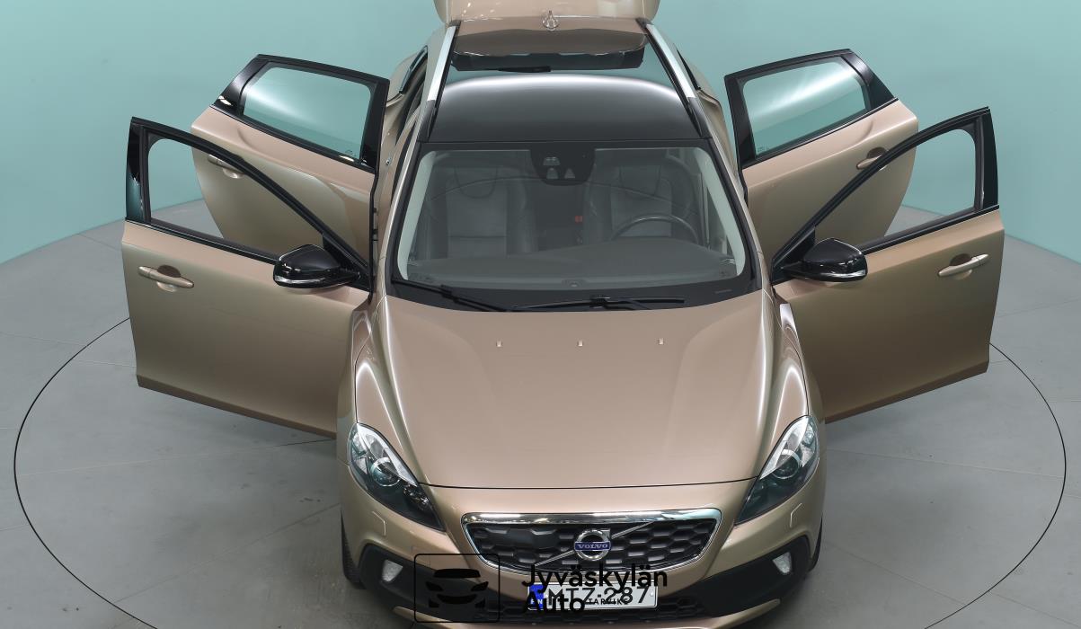VOLVO V40 Cross Country 2015