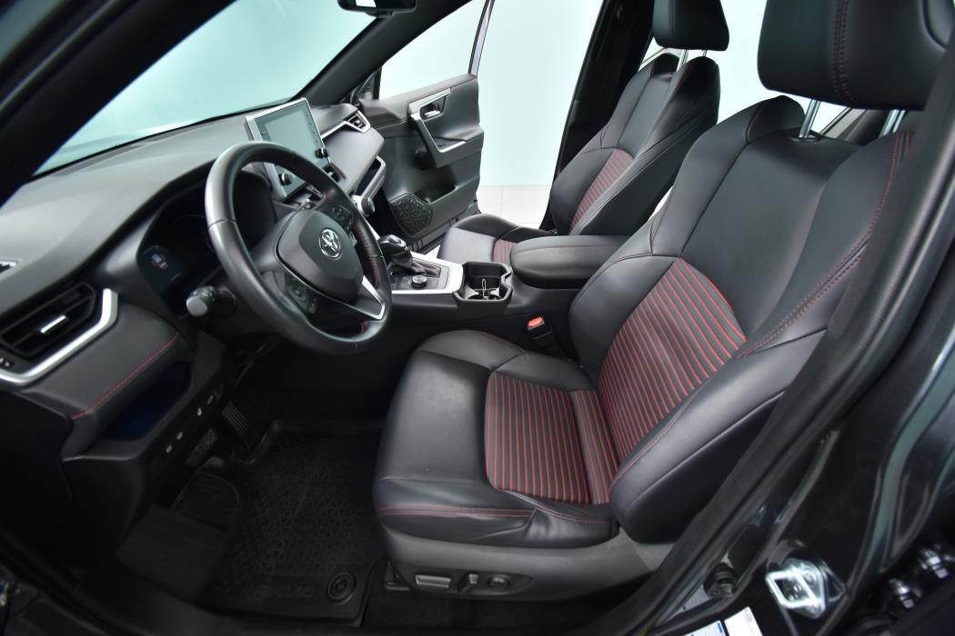 TOYOTA RAV4 Plug-in 2021