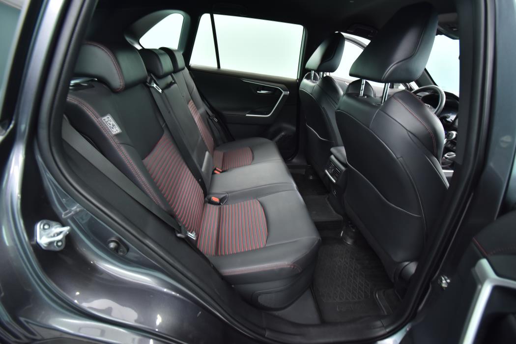 TOYOTA RAV4 Plug-in 2021