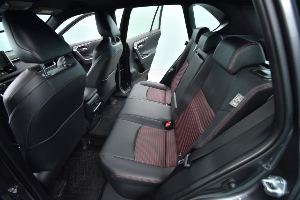 TOYOTA RAV4 Plug-in 2021