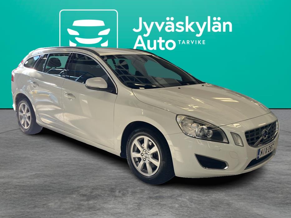 VOLVO V60 2012