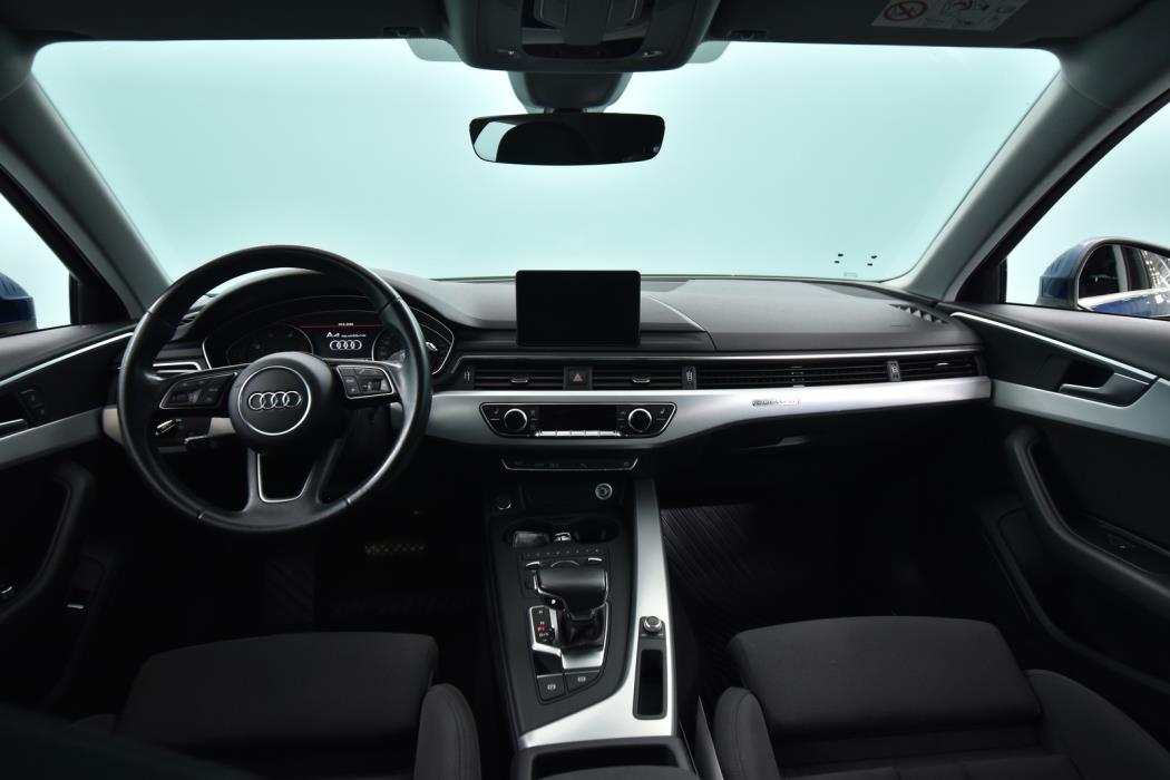 AUDI A4 2017
