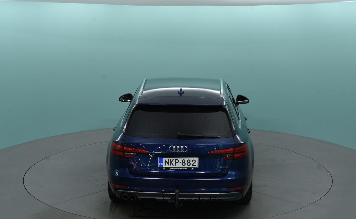 AUDI A4 2017