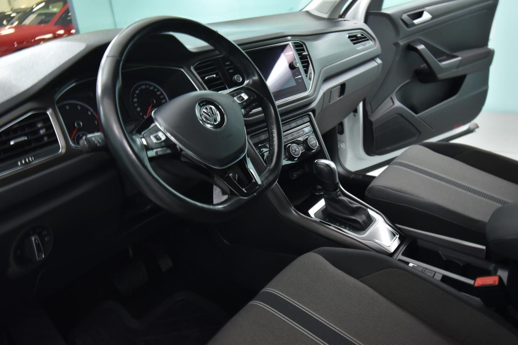 VOLKSWAGEN T-Roc 2019