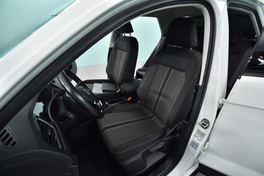 VOLKSWAGEN T-Roc 2019