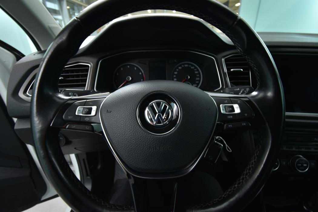 VOLKSWAGEN T-Roc 2019