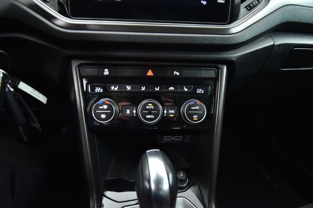 VOLKSWAGEN T-Roc 2019