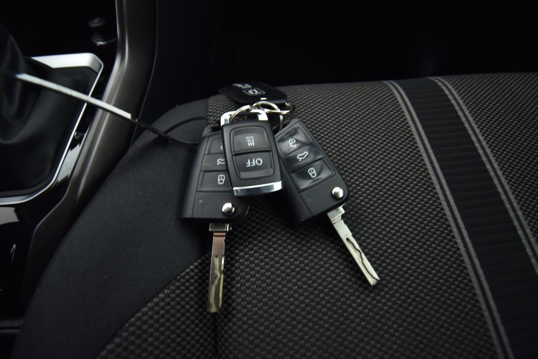 VOLKSWAGEN T-Roc 2019