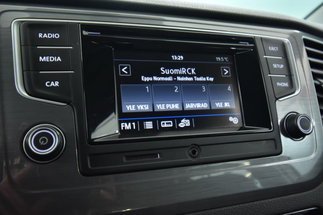 VOLKSWAGEN Golf Sportsvan 2016