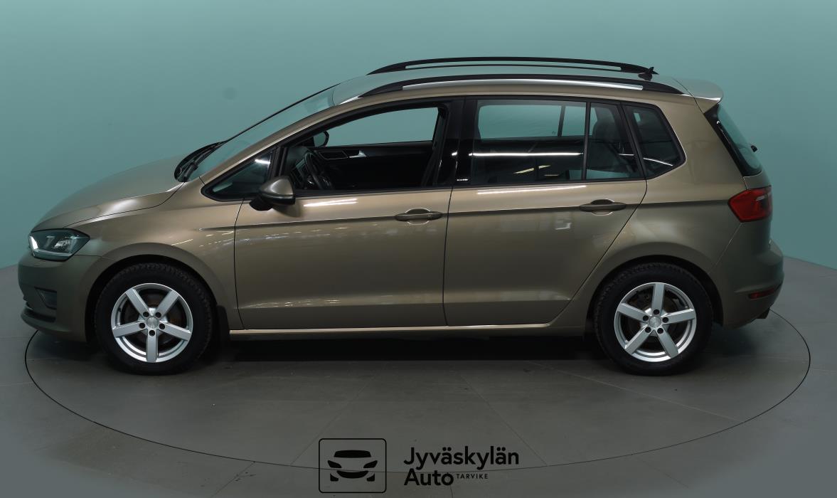 VOLKSWAGEN Golf Sportsvan 2016