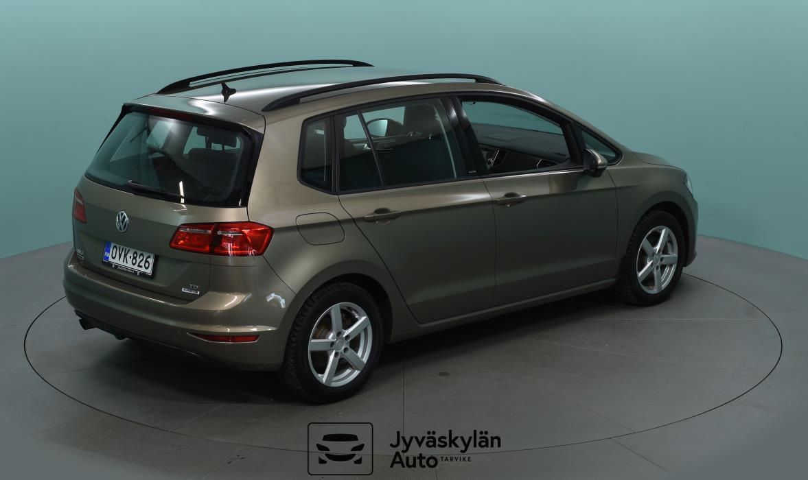 VOLKSWAGEN Golf Sportsvan 2016