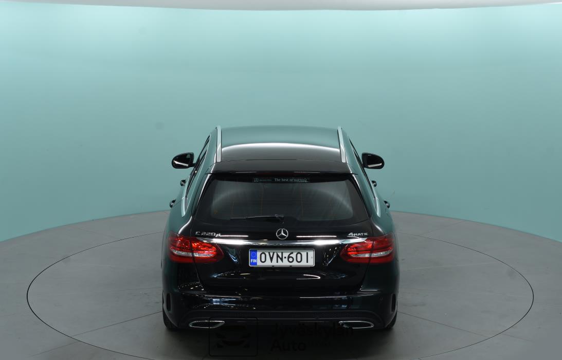 MERCEDES-BENZ C 2017