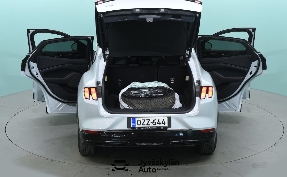 FORD Mustang Mach-E 2023