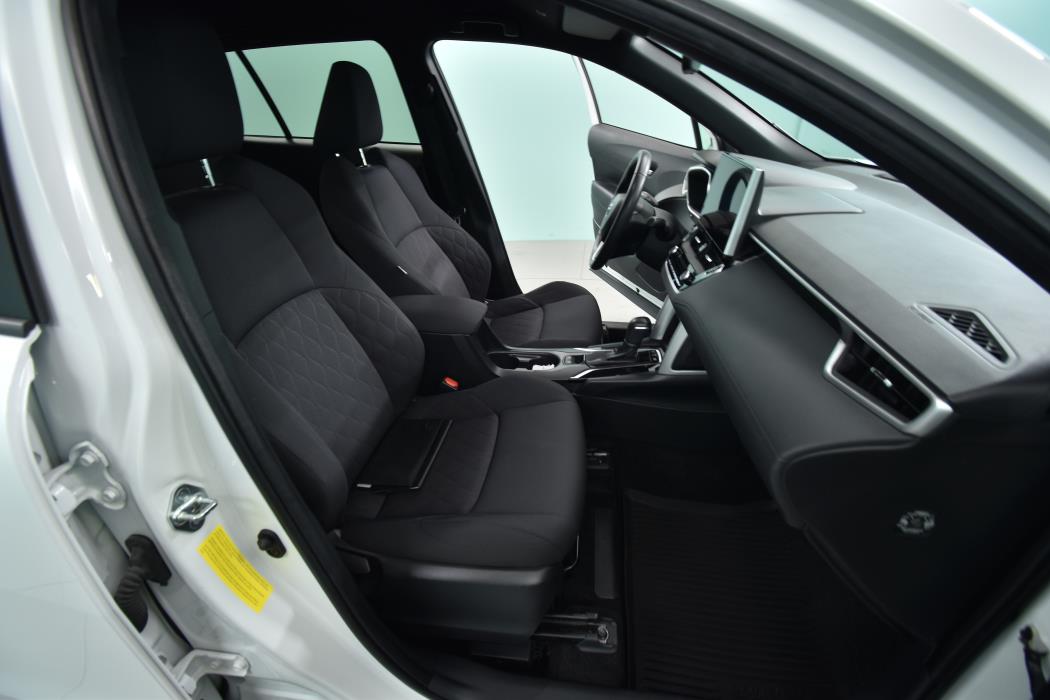 TOYOTA Corolla Cross 2023