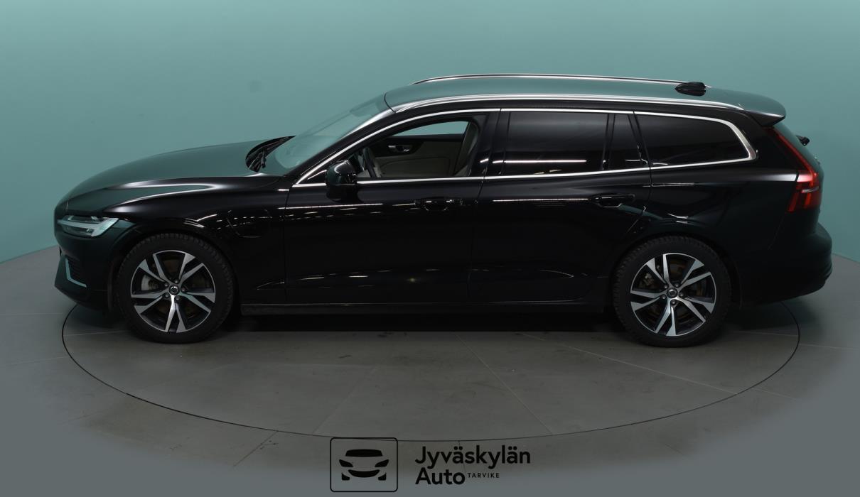 Volvo V60 2023