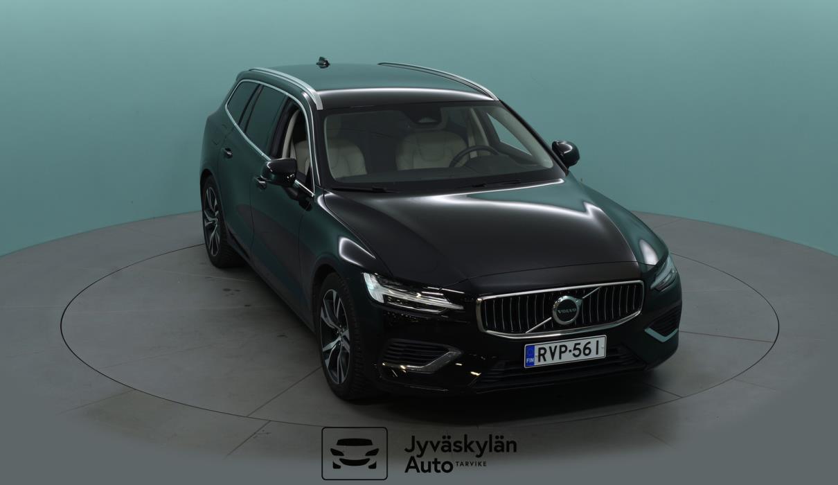 Volvo V60 2023