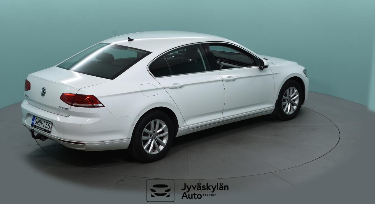 VOLKSWAGEN Passat 2017