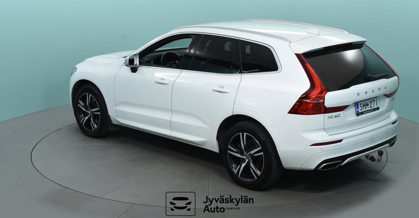 VOLVO XC60 2017