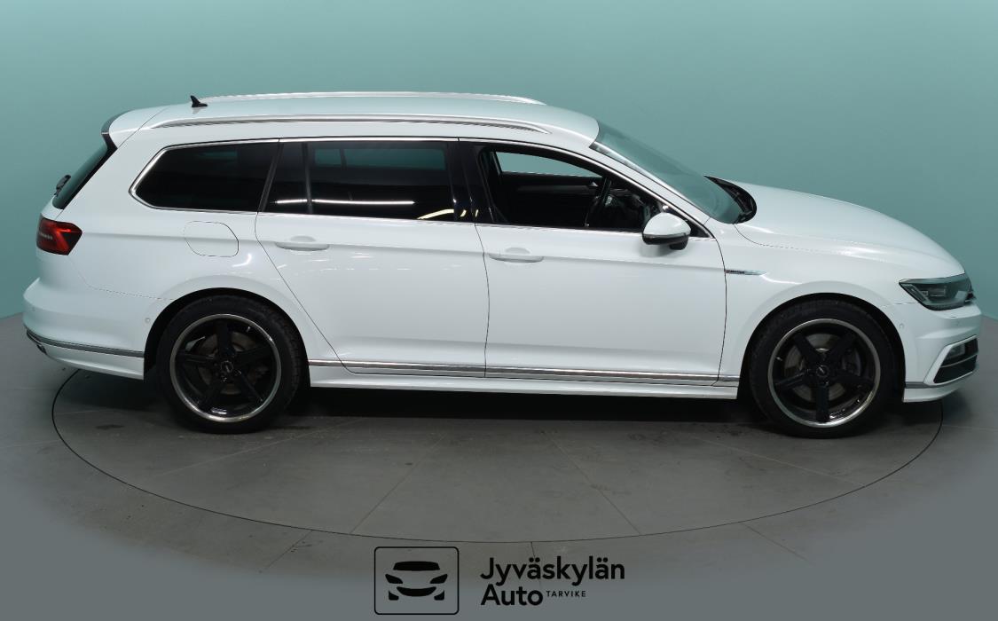 VOLKSWAGEN Passat 2017