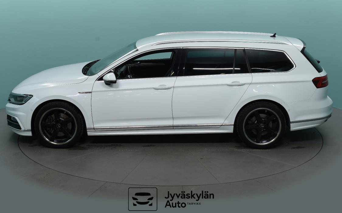 VOLKSWAGEN Passat 2017