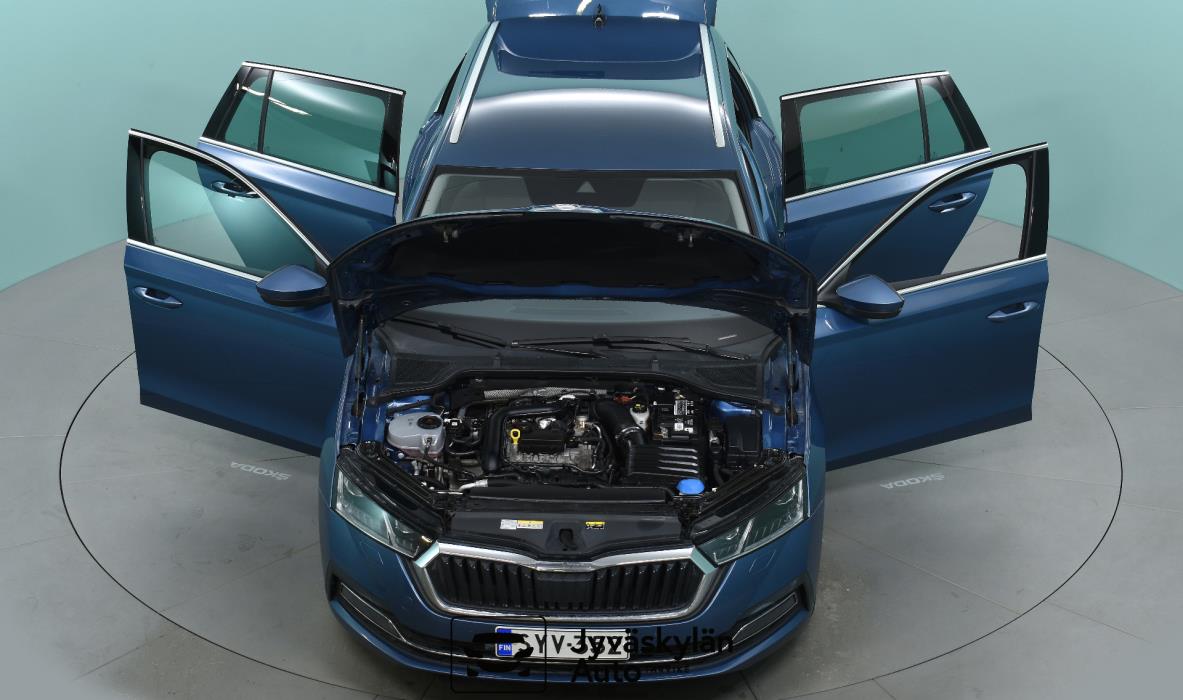SKODA Octavia 2021
