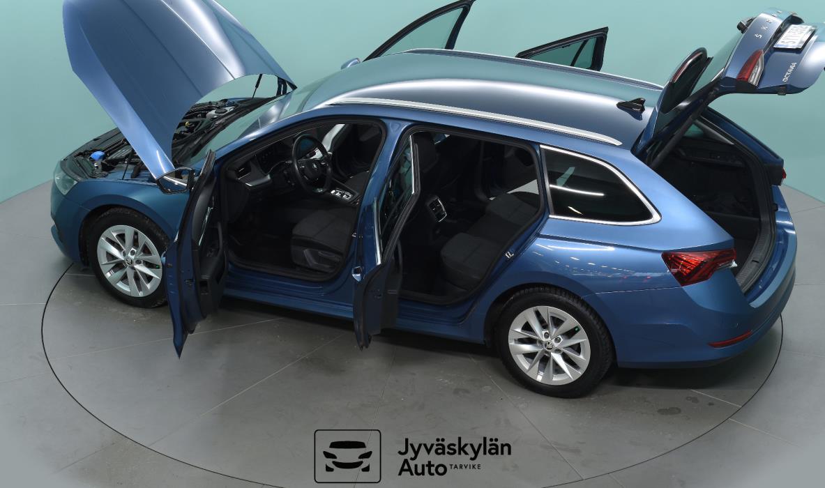 SKODA Octavia 2021
