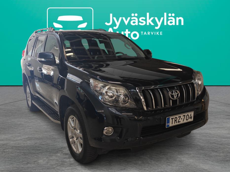 TOYOTA Land Cruiser 2010