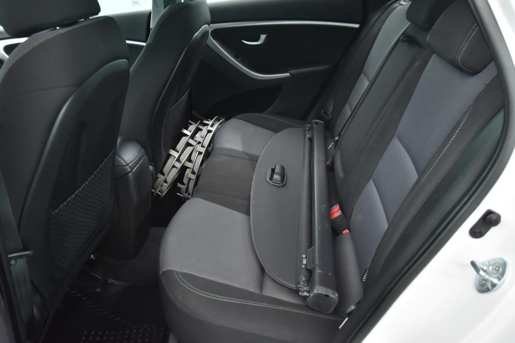 HYUNDAI i30 Wagon 2013