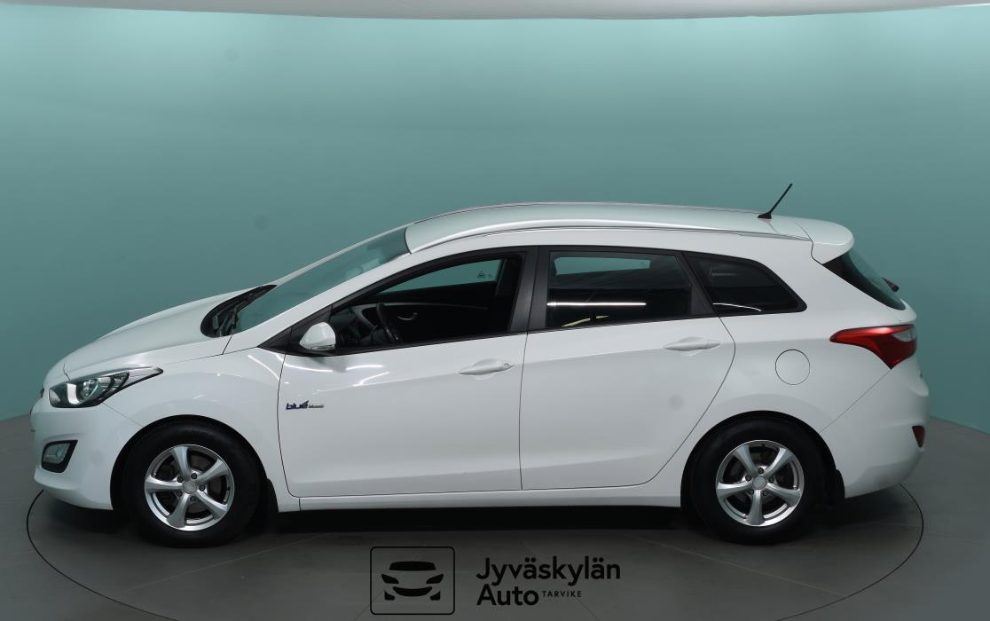HYUNDAI i30 Wagon 2013